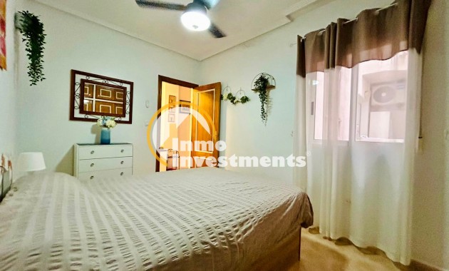 Gebrauchtimmobilien - Apartment - Torrevieja - Centro