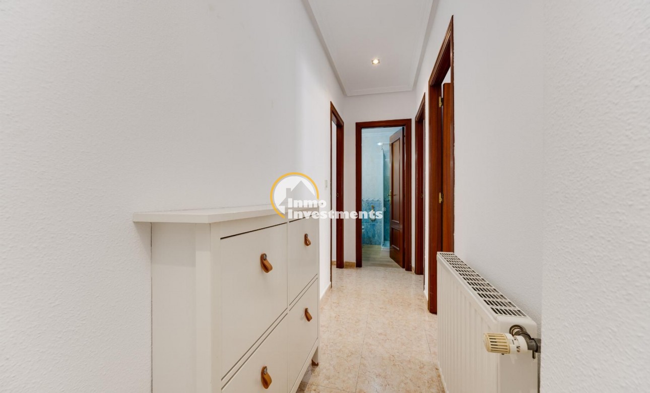 Reventa - Apartamento - San Miguel de Salinas - Pueblo