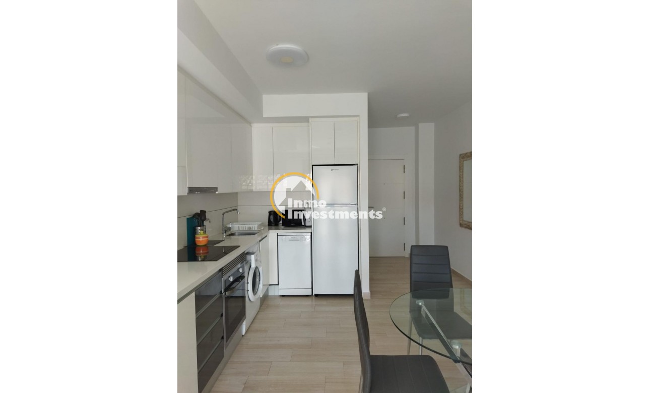 Resale - Apartment - Torrevieja - La Mata