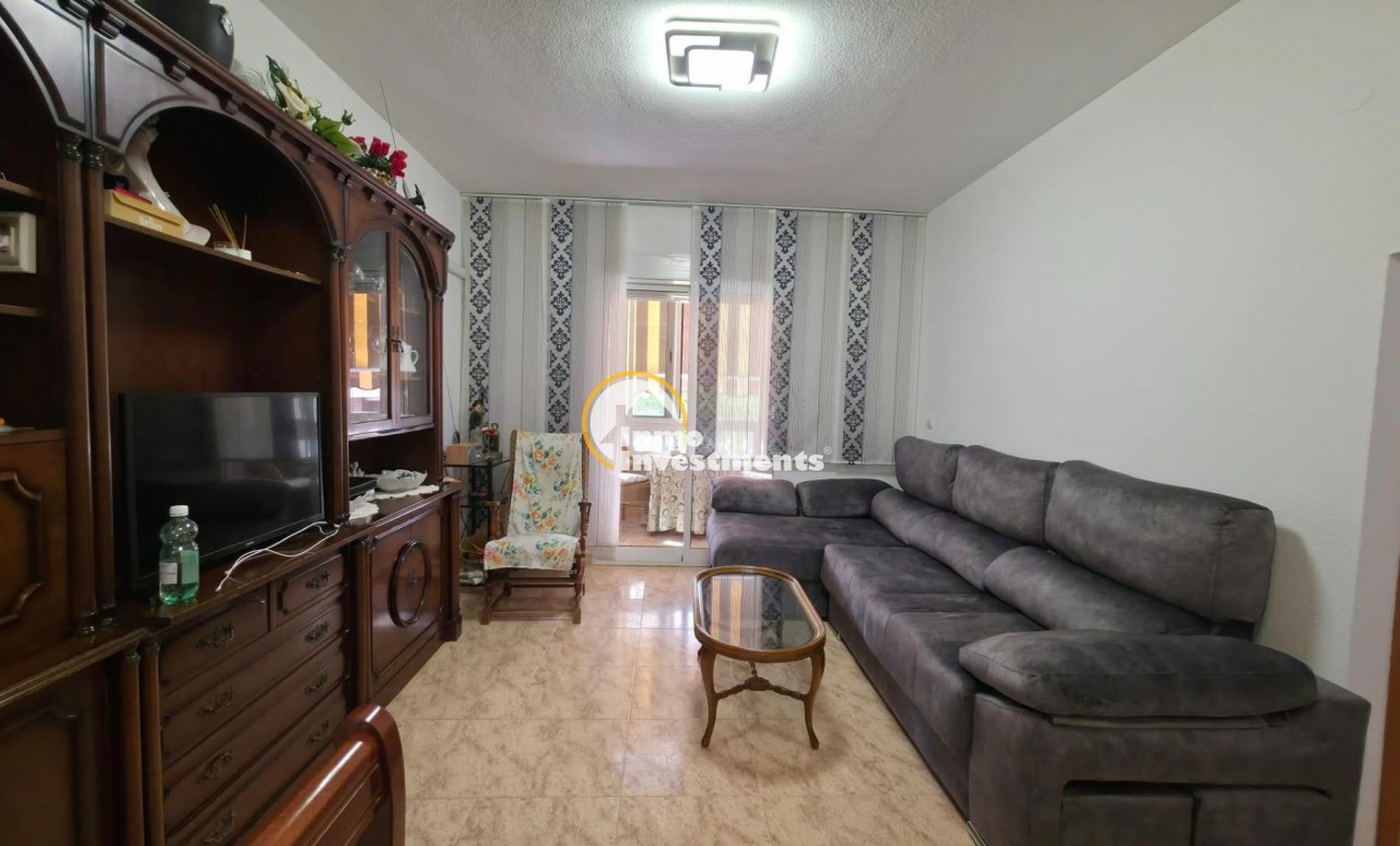Reventa - Apartamento - Torrevieja - Playa del Cura