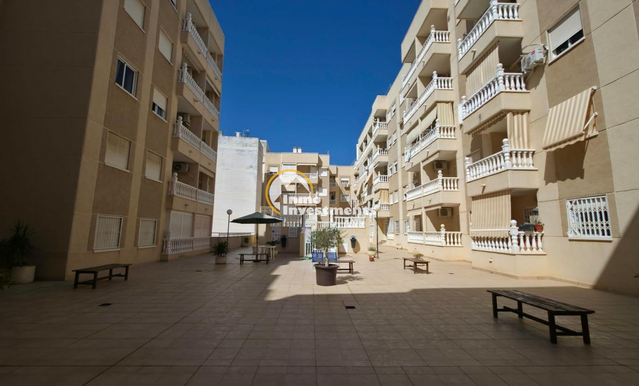 Reventa - Apartamento - Torrevieja - Playa del Cura