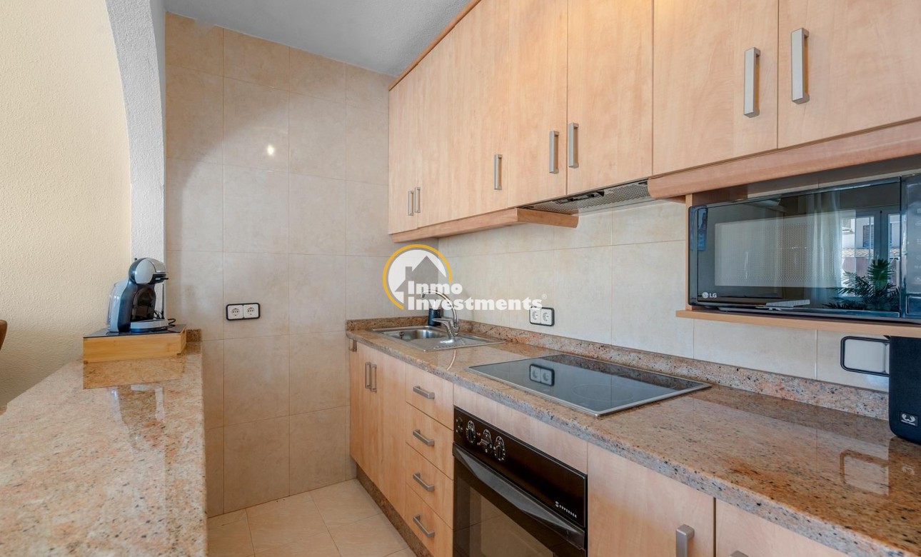 Resale - Villa - Torrevieja - La Siesta