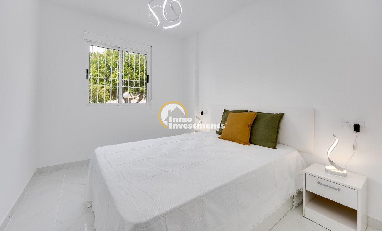 Gebrauchtimmobilien - Apartment - Torrevieja - PARQUE DE LAS NACIONES