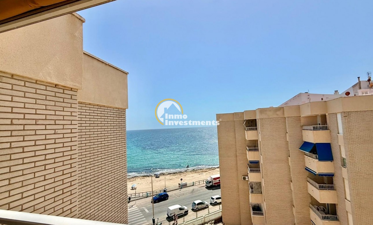 Resale - Apartment - Torrevieja - Playa de Los Locos