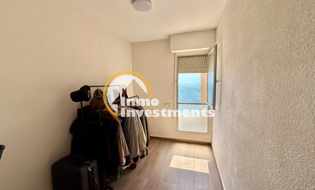 Resale - Apartment - Torrevieja - Playa de Los Locos