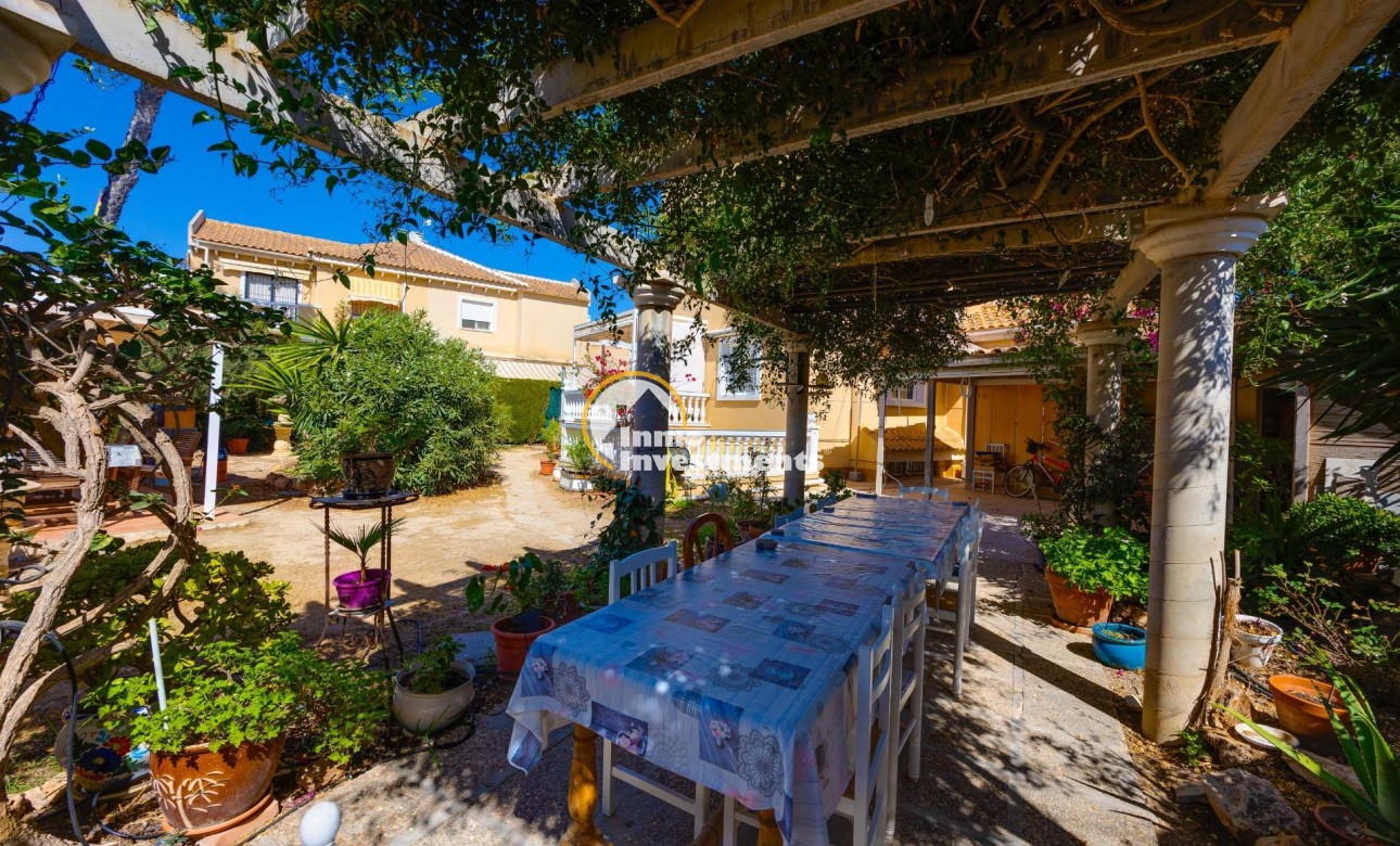 Bestaande bouw - Villa - Torrevieja - Torreblanca