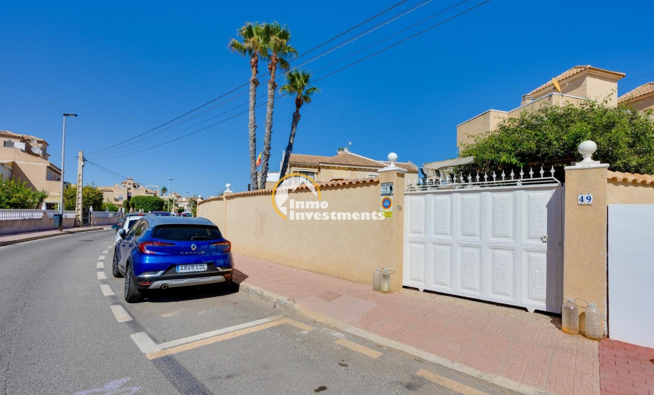 Bestaande bouw - Villa - Torrevieja - Torreblanca