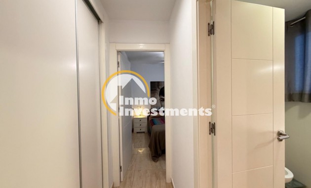 Gebrauchtimmobilien - Apartment - Torrevieja - Paseo maritimo