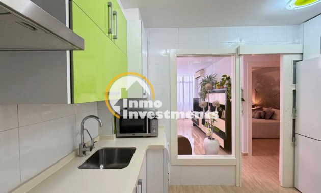Gebrauchtimmobilien - Apartment - Torrevieja - Paseo maritimo