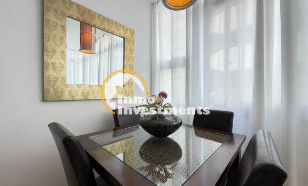 Gebrauchtimmobilien - Apartment - Torrevieja - Paseo maritimo