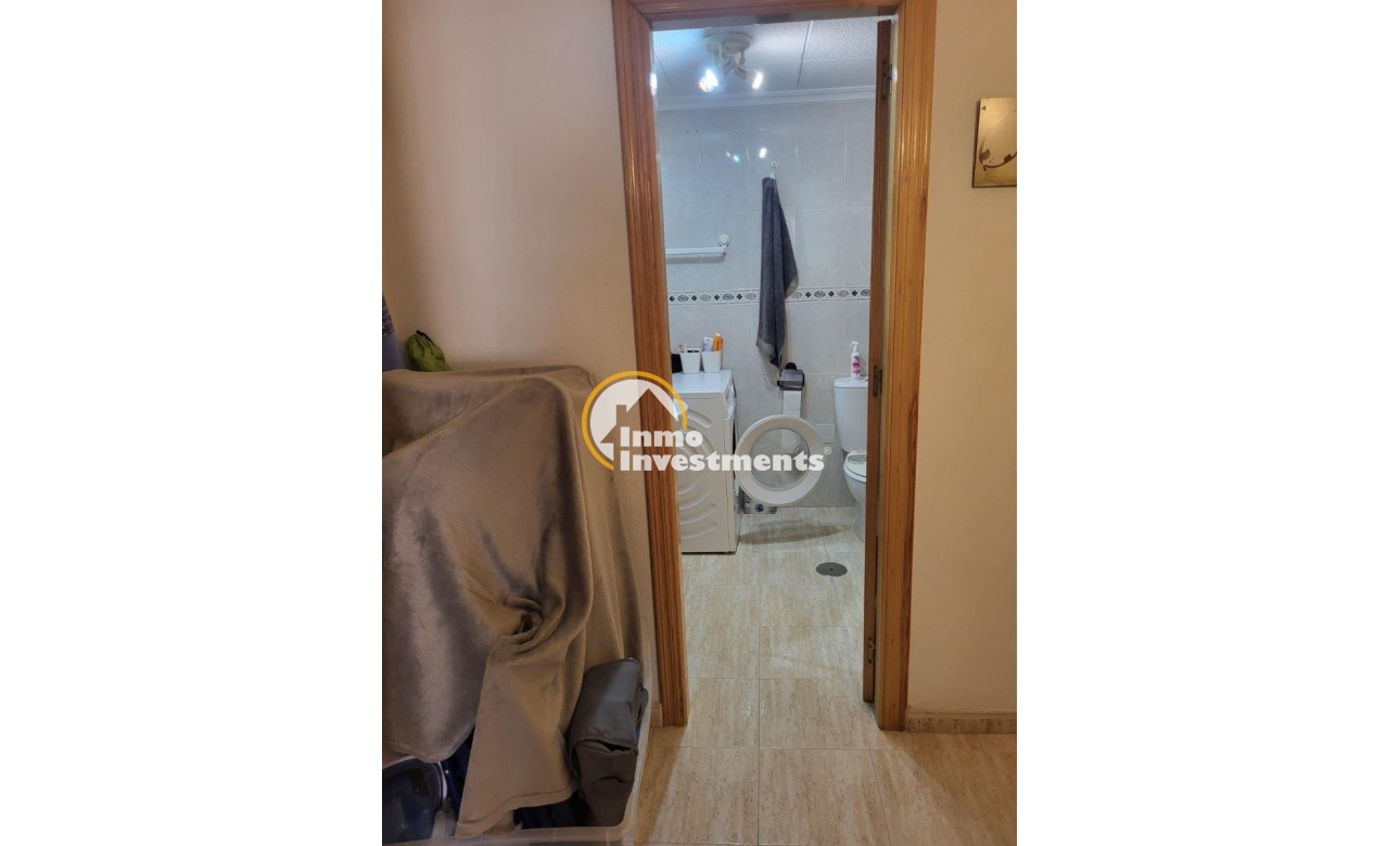 Resale - Apartment - Torrevieja - Playa del Cura