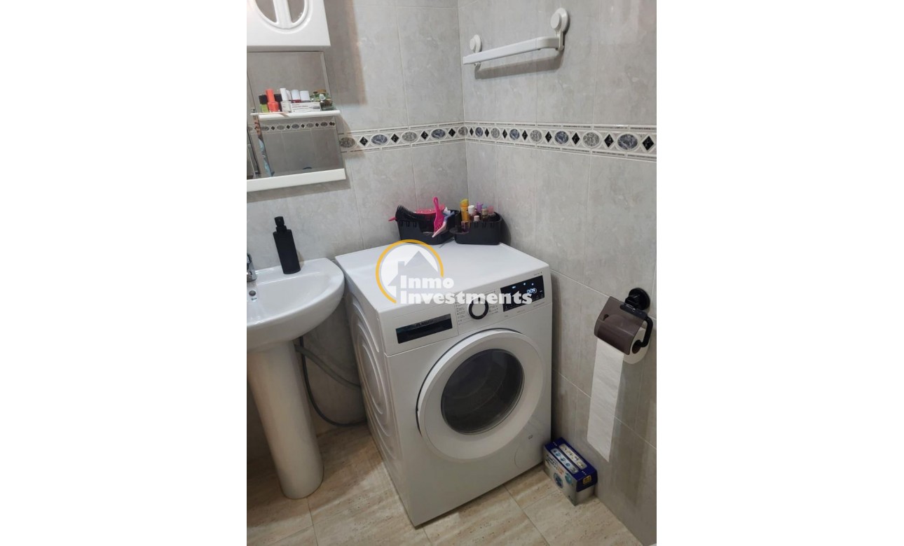 Resale - Apartment - Torrevieja - Playa del Cura
