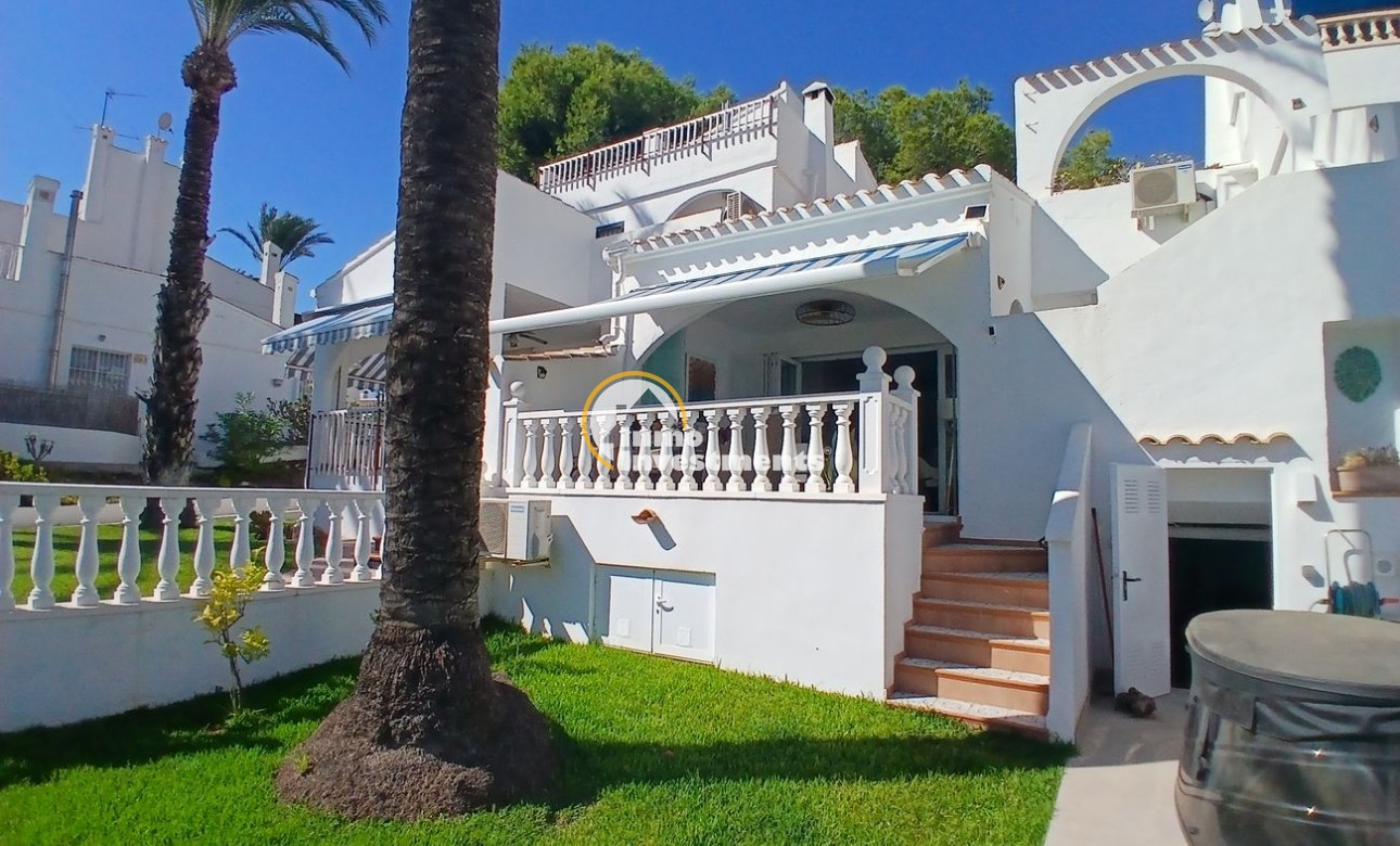 Bestaande bouw - Villa - Orihuela Costa - 