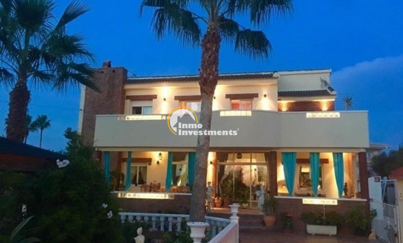 Bestaande bouw - Villa - Rojales - Centro de la Ciudad Quesada