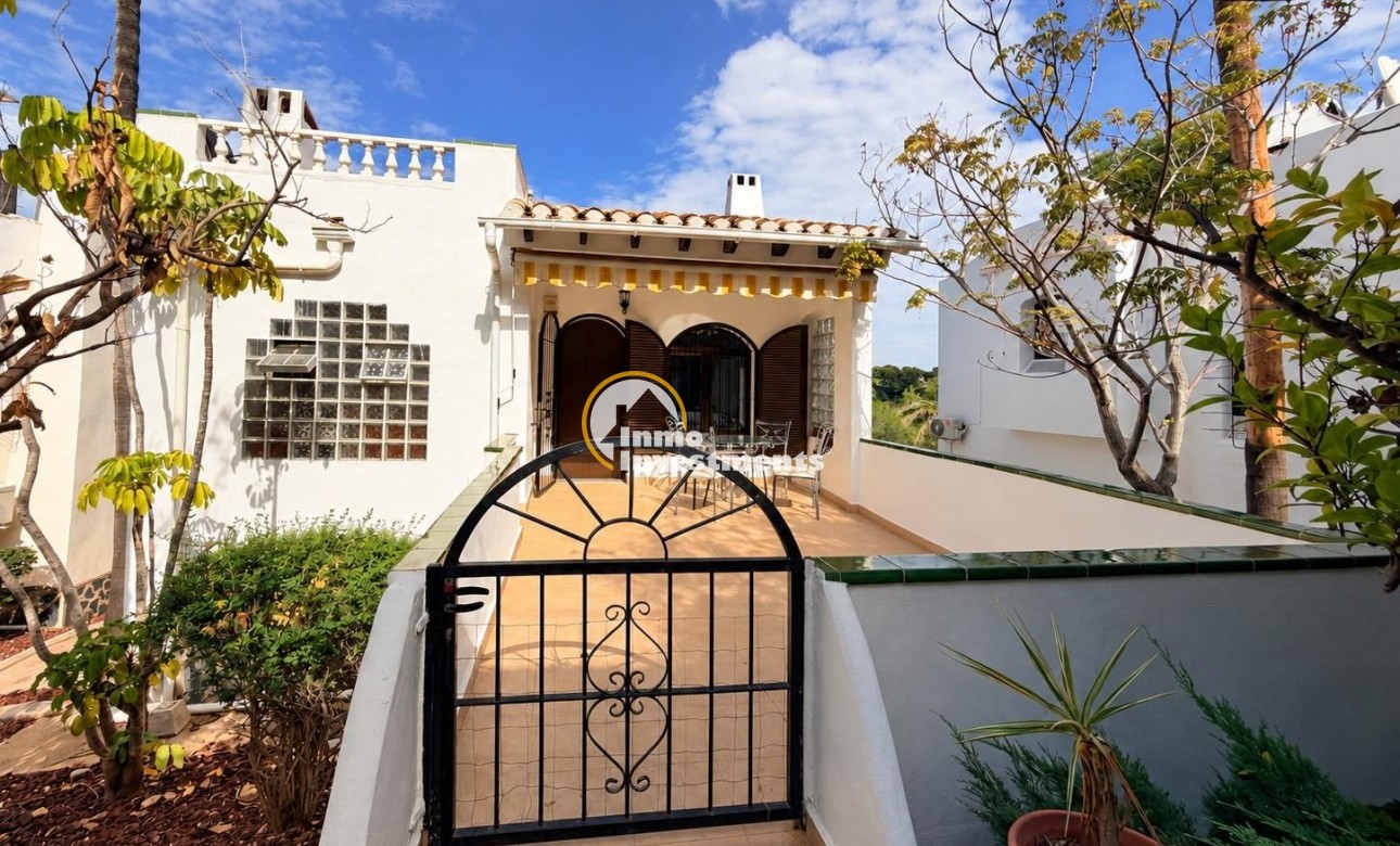 Bestaande bouw - Villa - Orihuela Costa - Villamartín-Las Filipinas