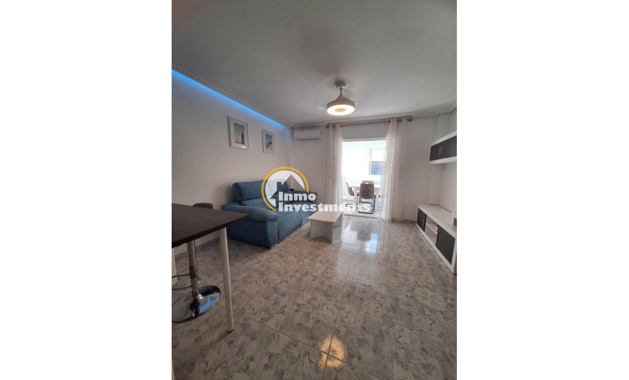 Reventa - Apartamento - Torrevieja - Estacion de autobuses