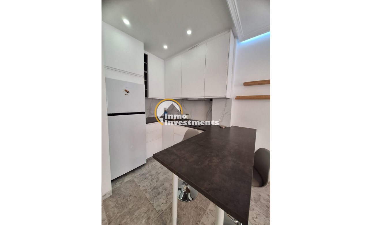 Reventa - Apartamento - Torrevieja - Estacion de autobuses