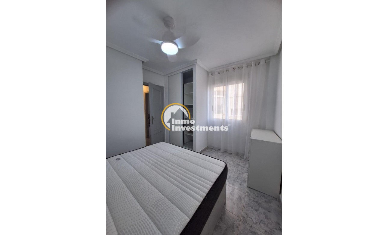Reventa - Apartamento - Torrevieja - Estacion de autobuses