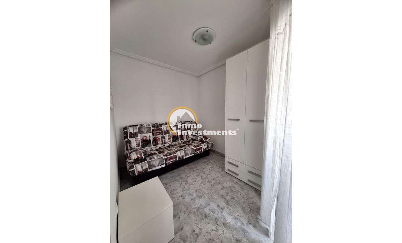 Reventa - Apartamento - Torrevieja - Estacion de autobuses