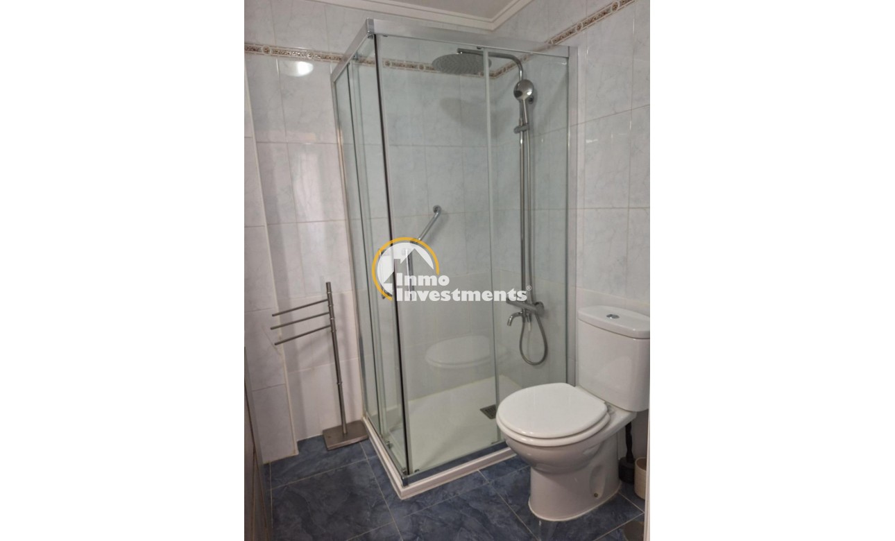 Reventa - Apartamento - Torrevieja - Estacion de autobuses