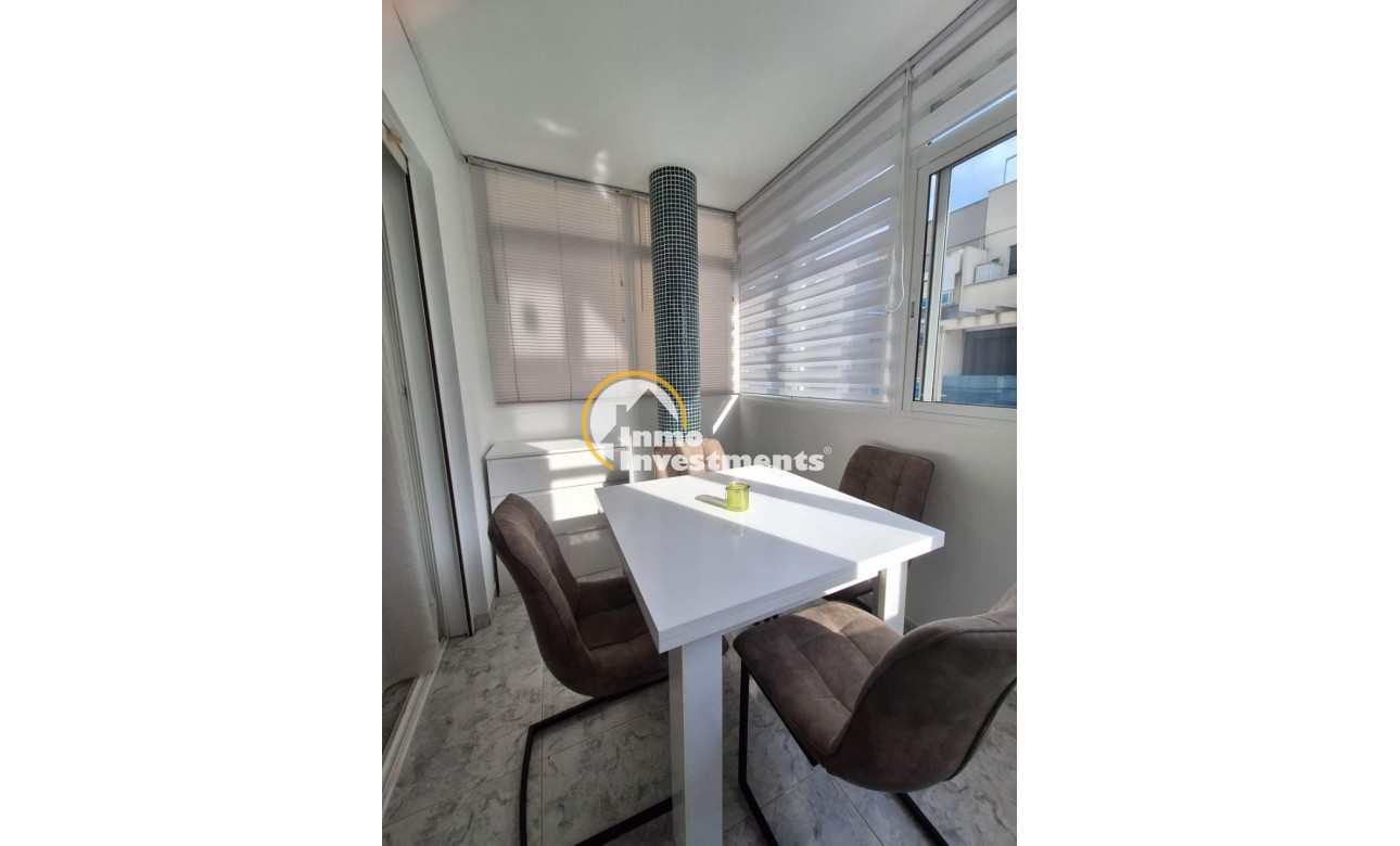 Reventa - Apartamento - Torrevieja - Estacion de autobuses