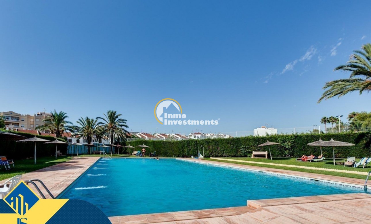 Till salu - Villa - Torrevieja - Calas Blanca