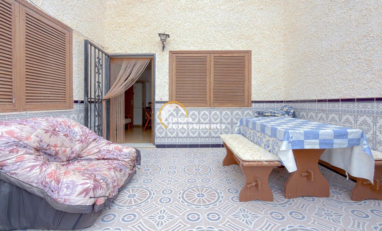 Till salu - Villa - Torrevieja - Calas Blanca
