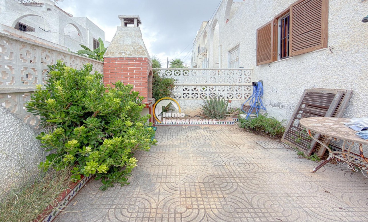 Till salu - Villa - Torrevieja - Calas Blanca