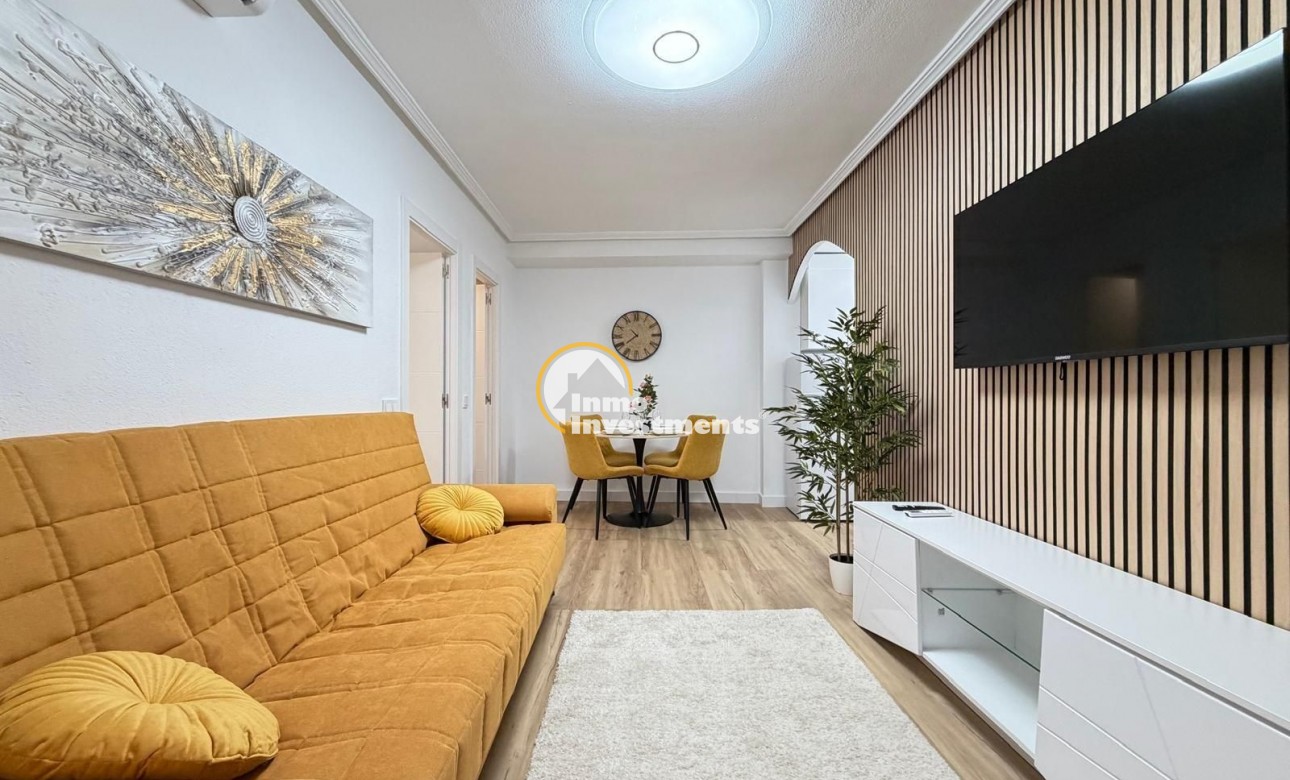 Bestaande bouw - Appartement - Torrevieja - Estacion de autobuses