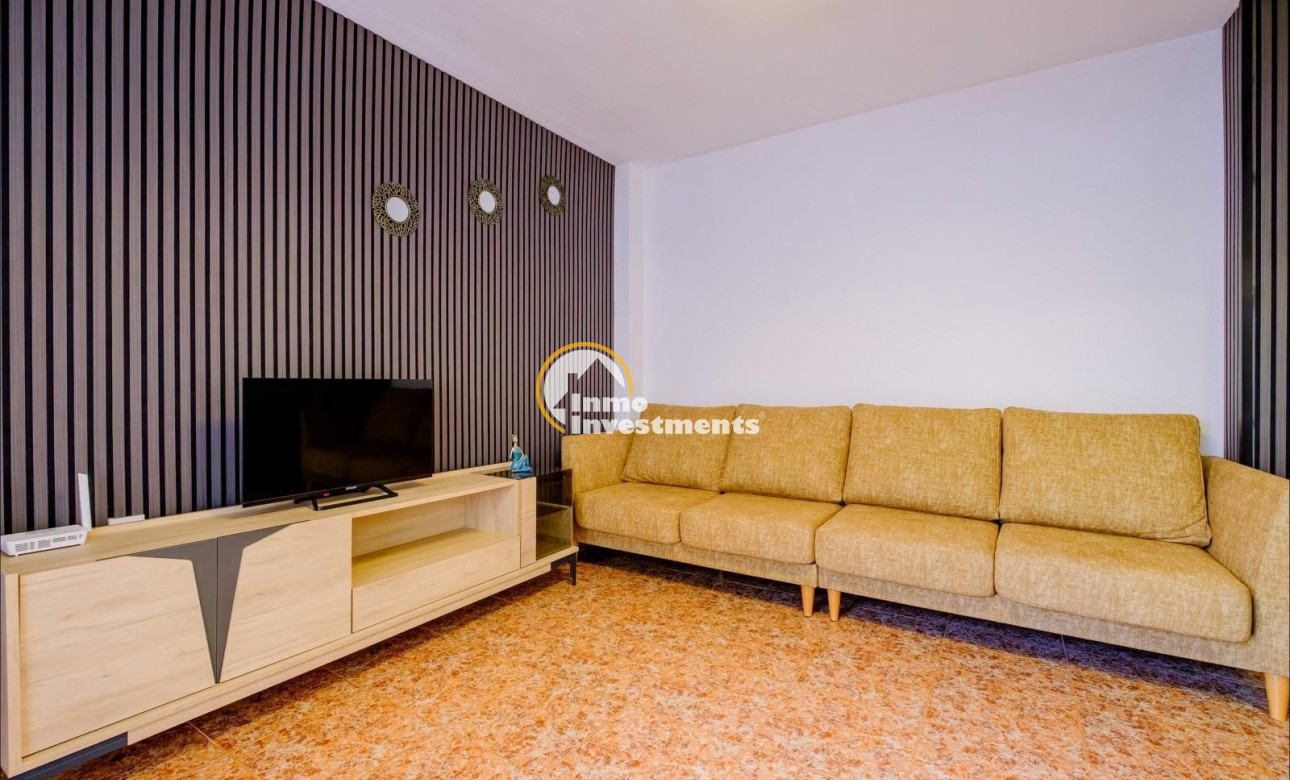 Bestaande bouw - Appartement - Torrevieja - Estacion de autobuses