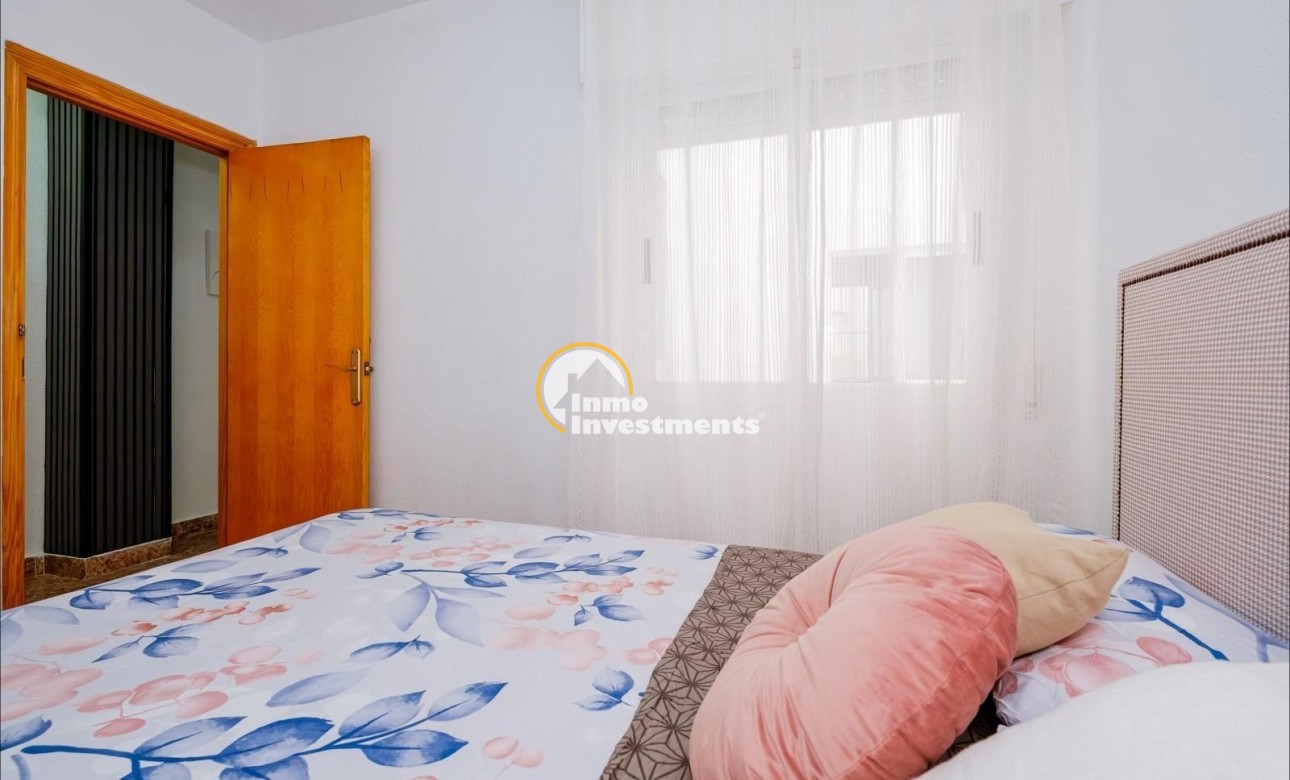 Bestaande bouw - Appartement - Torrevieja - Estacion de autobuses