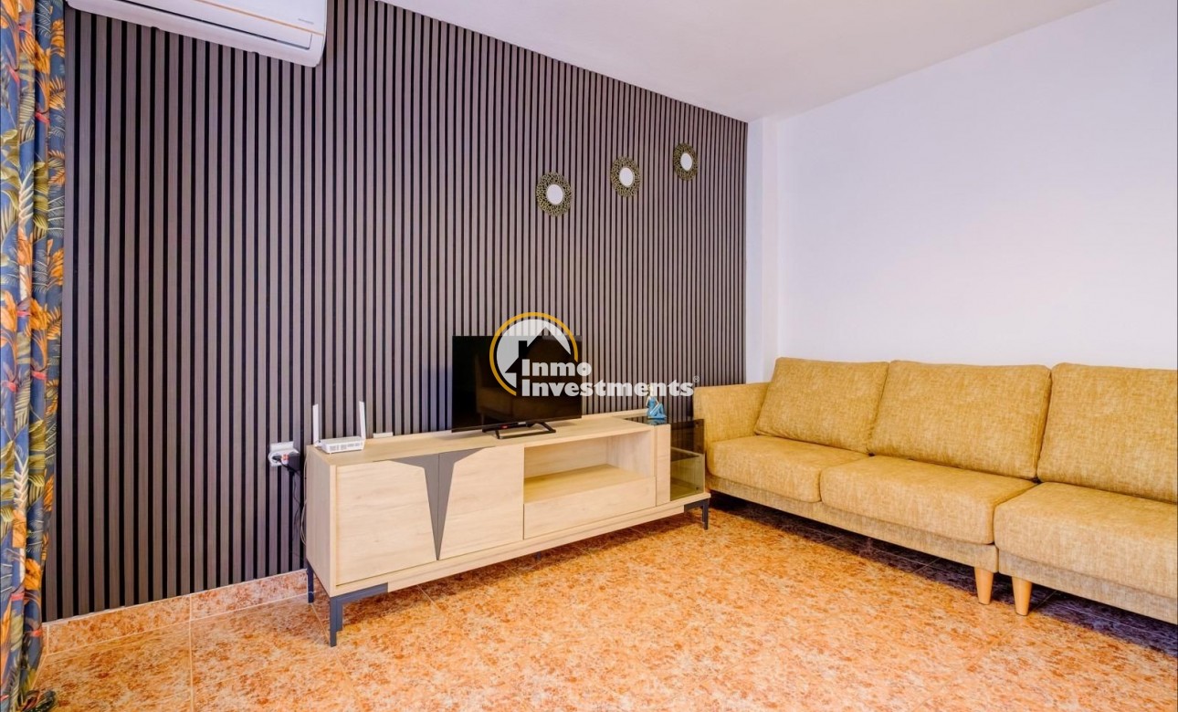 Bestaande bouw - Appartement - Torrevieja - Estacion de autobuses
