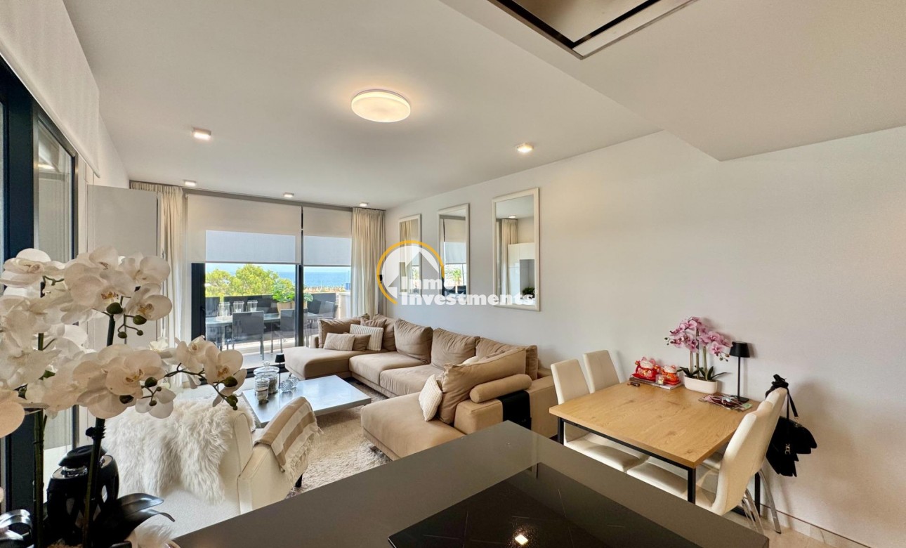 Resale - Apartment - Orihuela Costa - Punta Prima