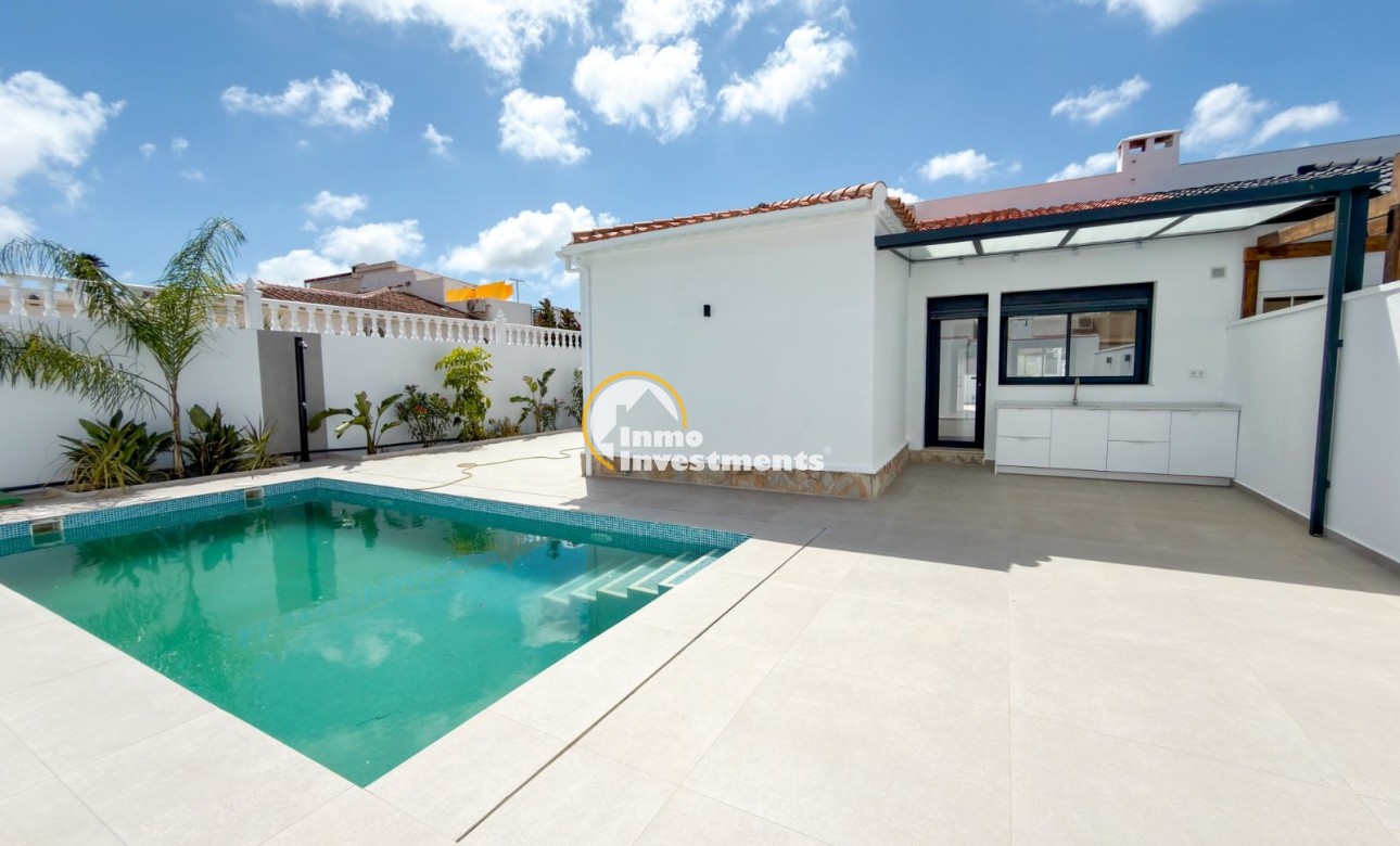 Till salu - Villa - Torrevieja - El Chaparral