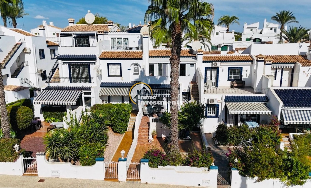 Bestaande bouw - Villa - Orihuela Costa - Villamartín-Las Filipinas