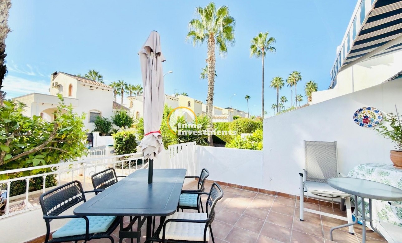 Resale - Villa - Orihuela Costa - Villamartín-Las Filipinas