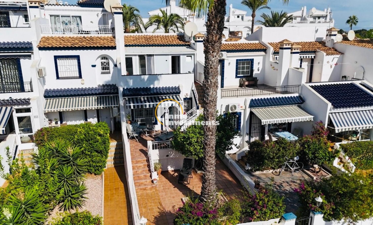 Resale - Villa - Orihuela Costa - Villamartín-Las Filipinas