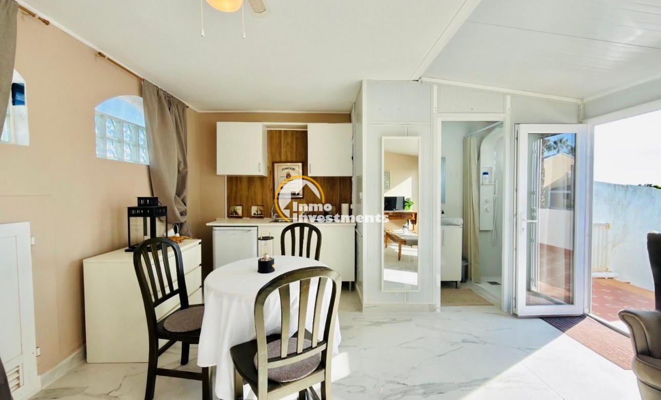 Resale - Villa - Orihuela Costa - Villamartín-Las Filipinas
