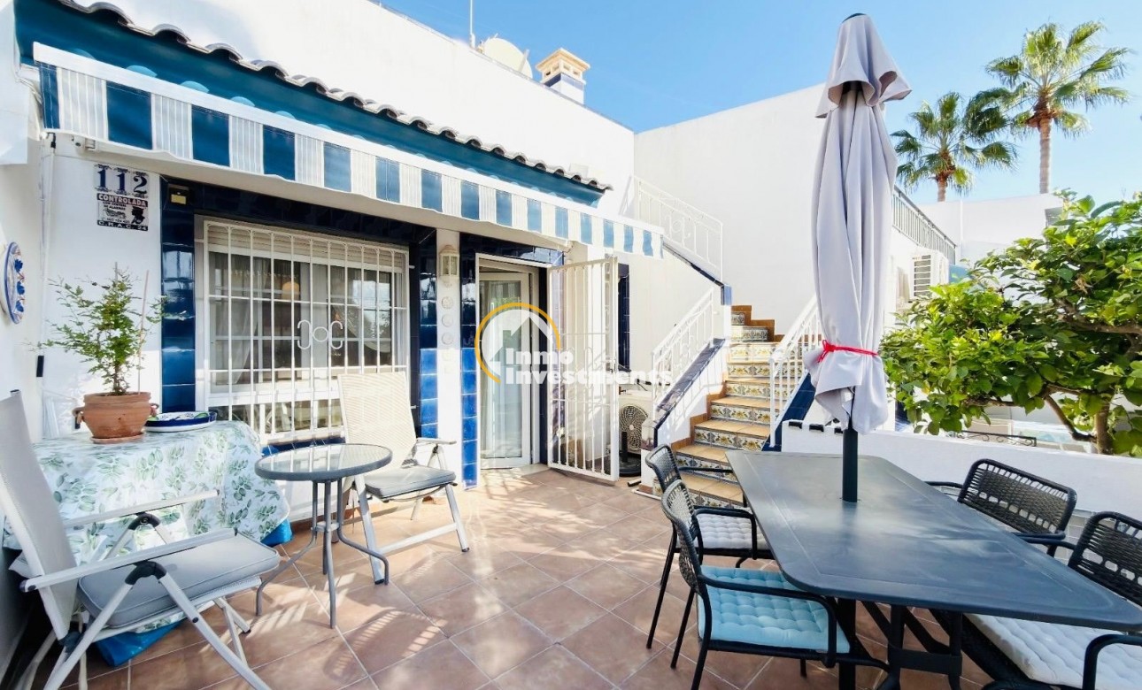 Resale - Villa - Orihuela Costa - Villamartín-Las Filipinas