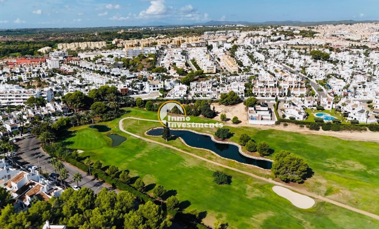 Resale - Villa - Orihuela Costa - Villamartín-Las Filipinas