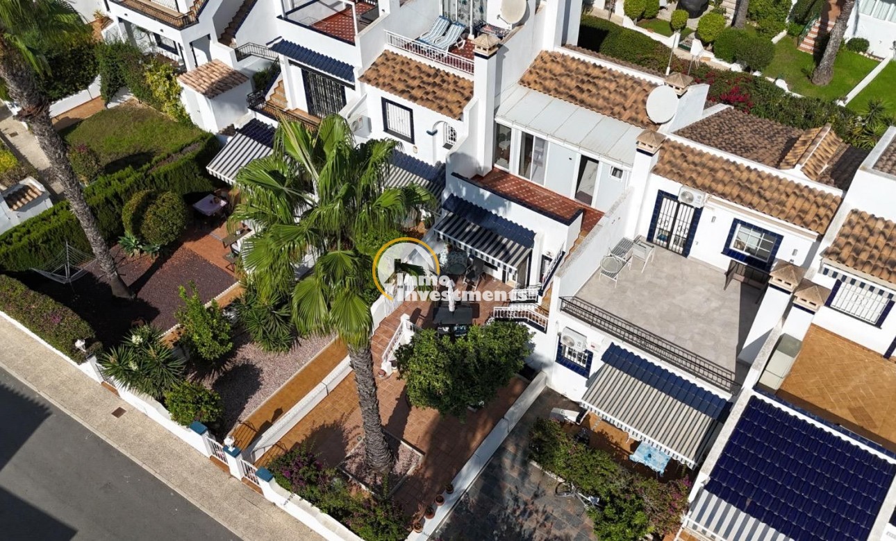 Resale - Villa - Orihuela Costa - Villamartín-Las Filipinas