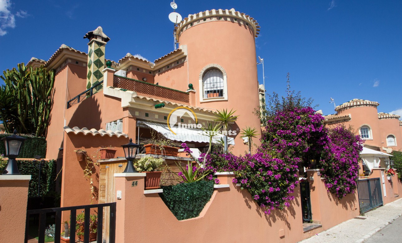 Immobilier à vendre, villa à Playa Flamenca, Costa Blanca, Espagne