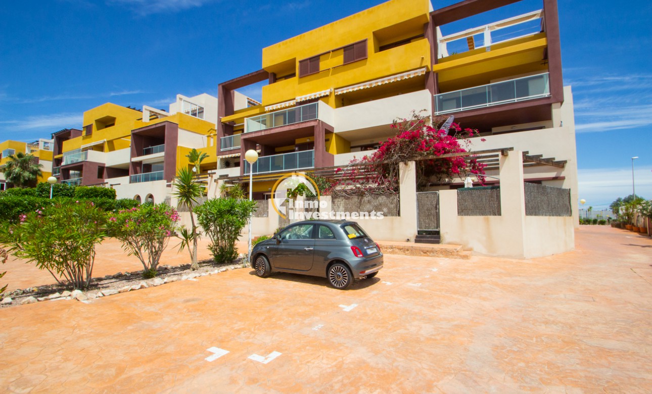 Buy an apartment in Playa Flamenca, Costa Blanca, Spain